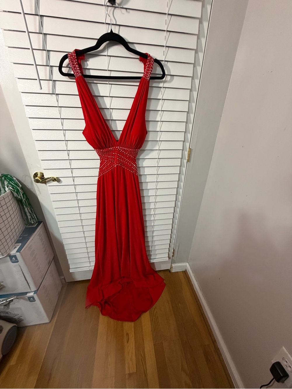 Betsy & Adam Red V-Neck Beaded Empire Waist Prom homecoming Dress